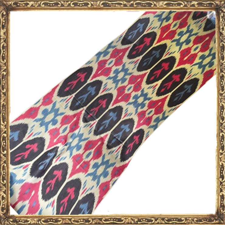 Wunderschöner breiter Ikat