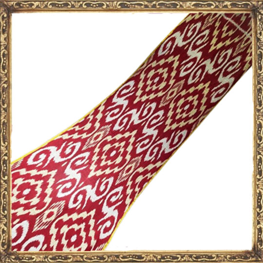 Ikat rouge