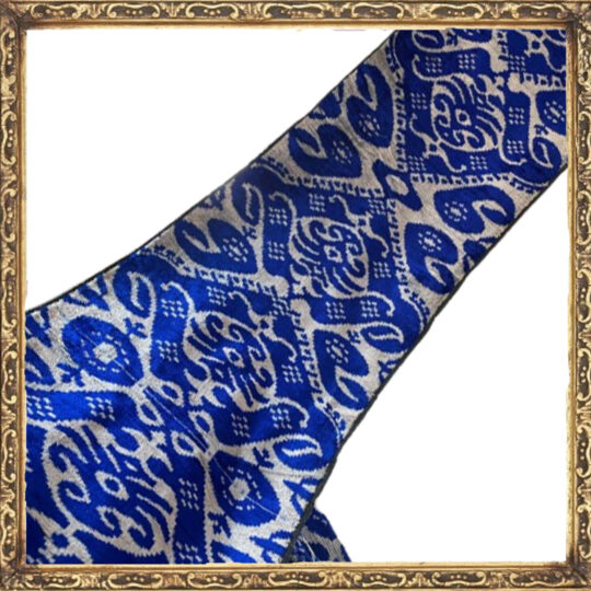 Velours Ikat Bleu et Blanc
