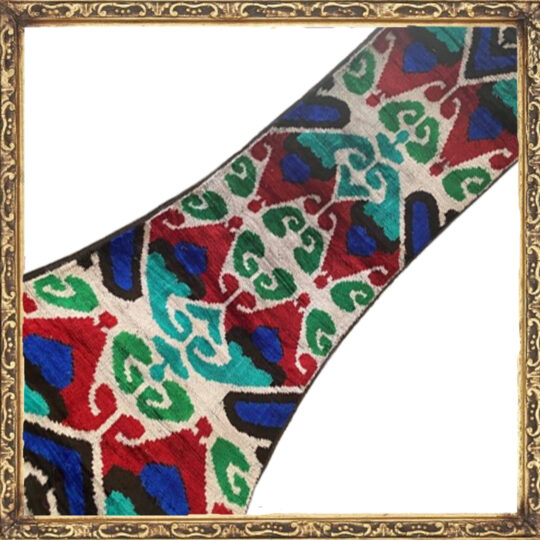 Velours Ikat Rouge Vert et Bleu