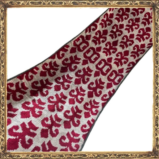 Velours Ikat Rouge et Beige