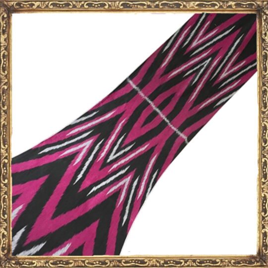 Tessuto Ikat Zigzag Rosa