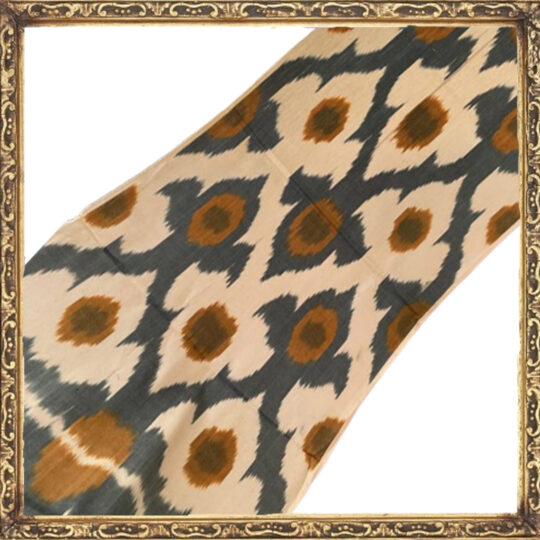 Hazel eye ikat