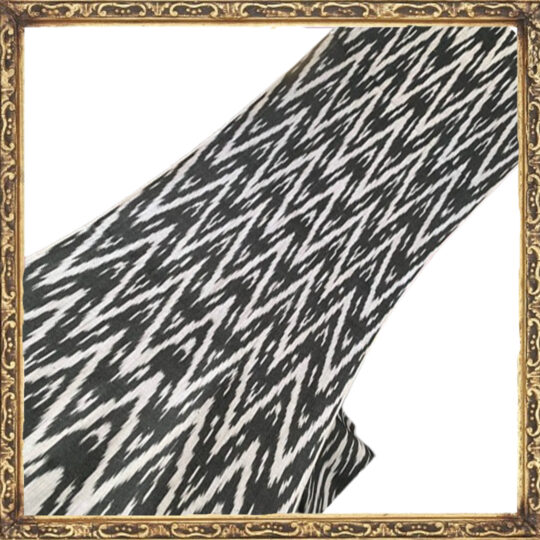Ikat chevron monochrome